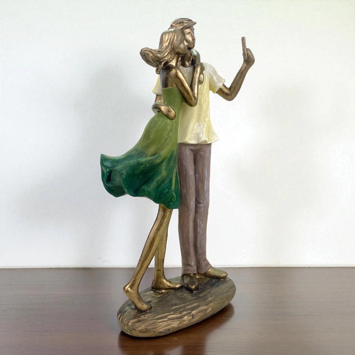 Romantic Couple Selfie Figurine