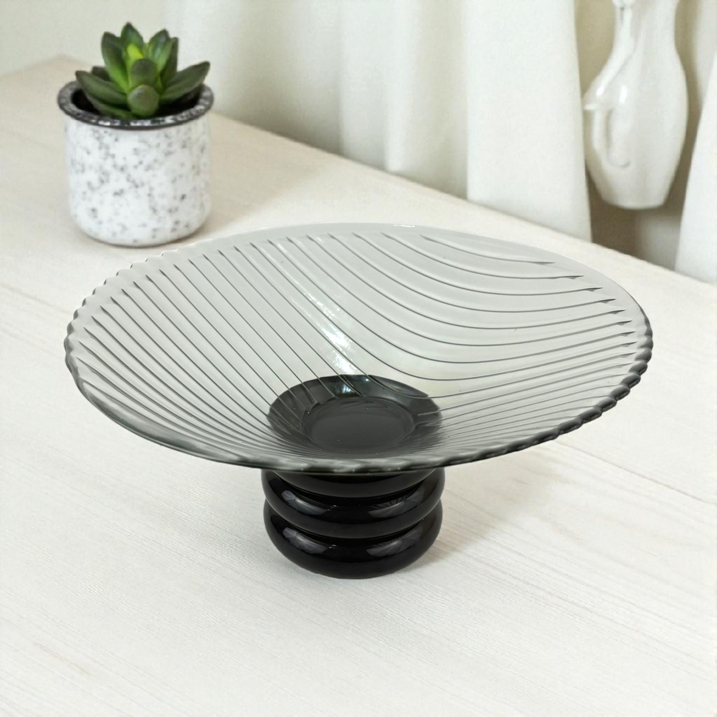 Smoky Glass Pedestal Bowl – Modern Centerpiece