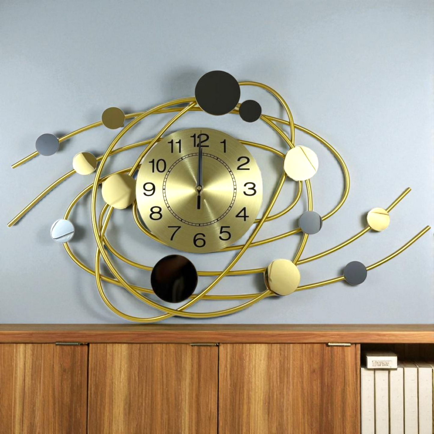 Modern Abstract Metal Wall Clock – Gold & Black Circular Design