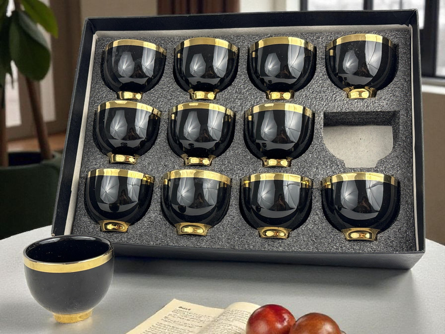 12-Piece Premium Black & Gold Arabic Coffee Cups – Luxury Glossy Finjan Set
