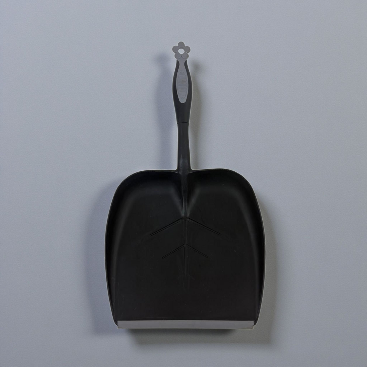 Wide Mouth Hand Dustpan with Rubber Edge – Durable Plastic Cleaning Shovel