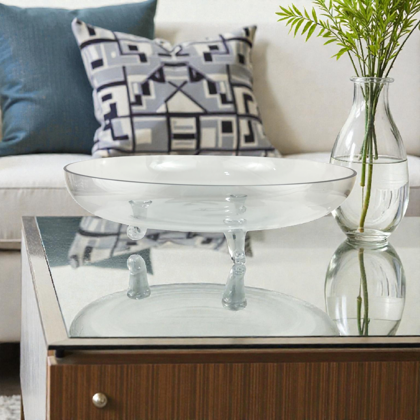 Clear Glass Serving Stand with Raised Feet – Elegant Round Display Tray for Desserts, Fruits & Decor