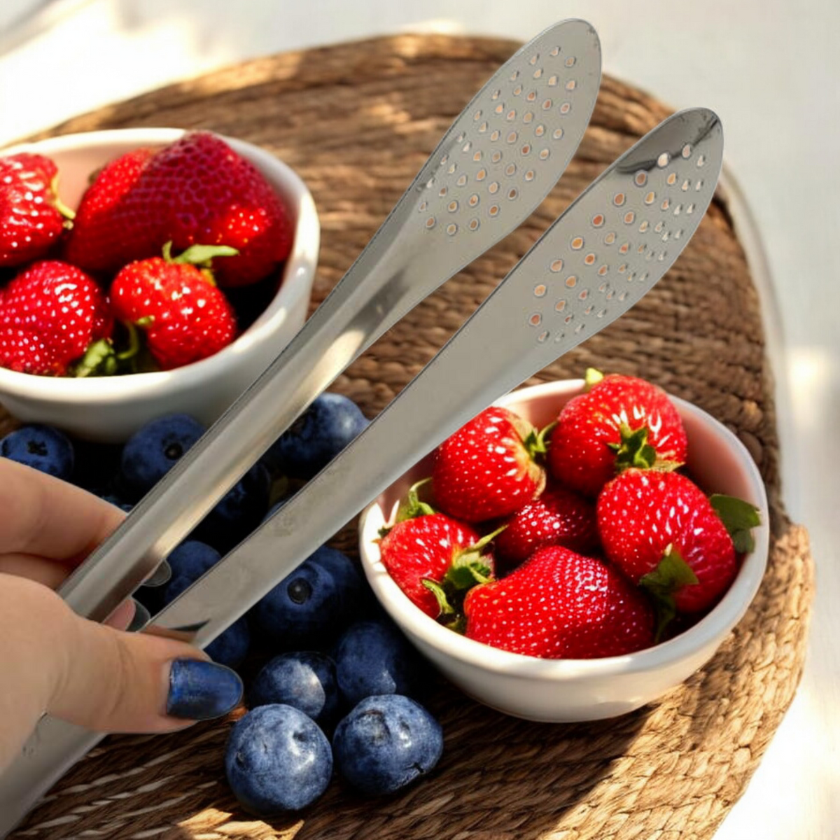 Stainless Steel Serving Tongs – Durable Metal Kitchen Tongs