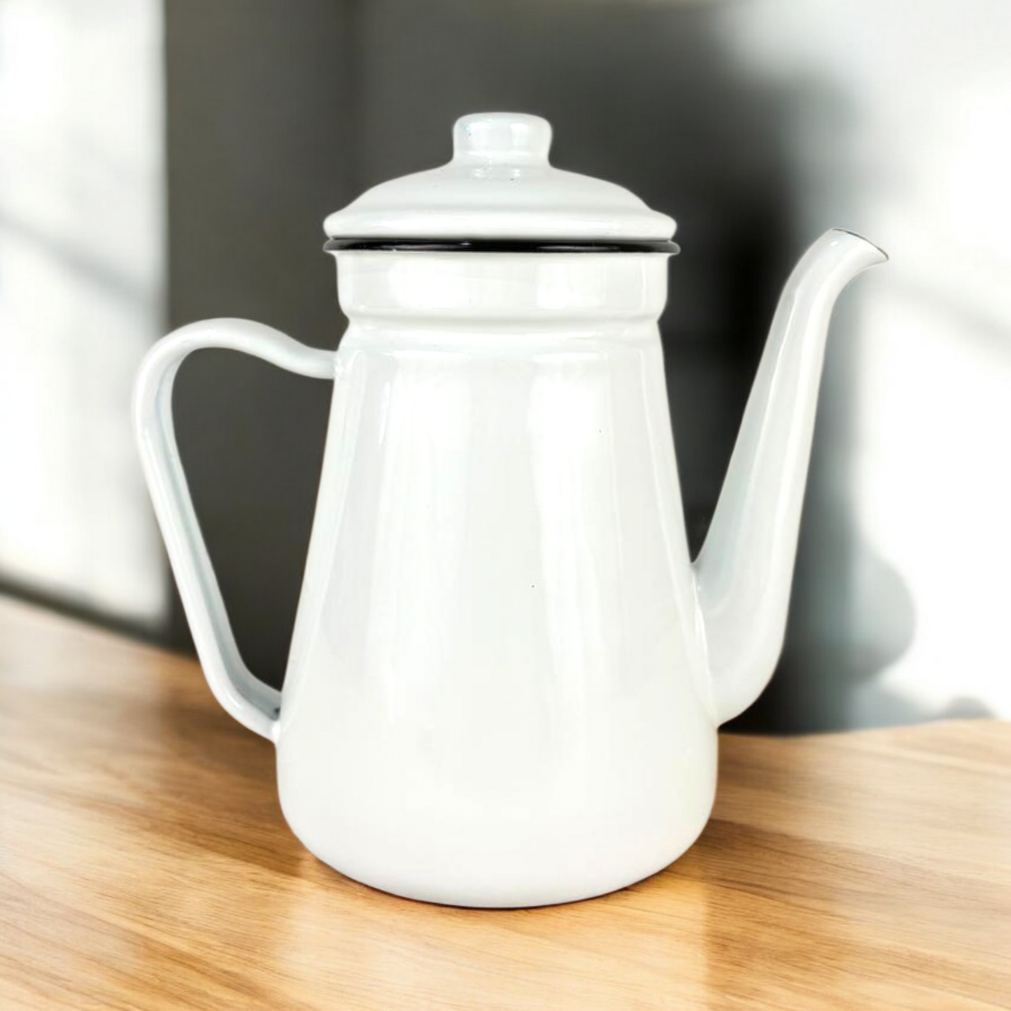White Enamel Coffee & Tea Pot – Vintage Pour-Over Kettle with Lid