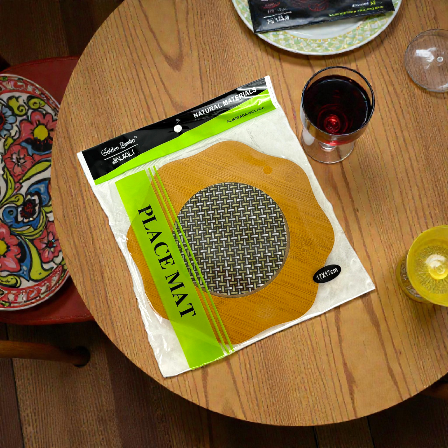 Round flowless Bamboo Placemat with geometric design– Heat Resistant Natural Table Mat