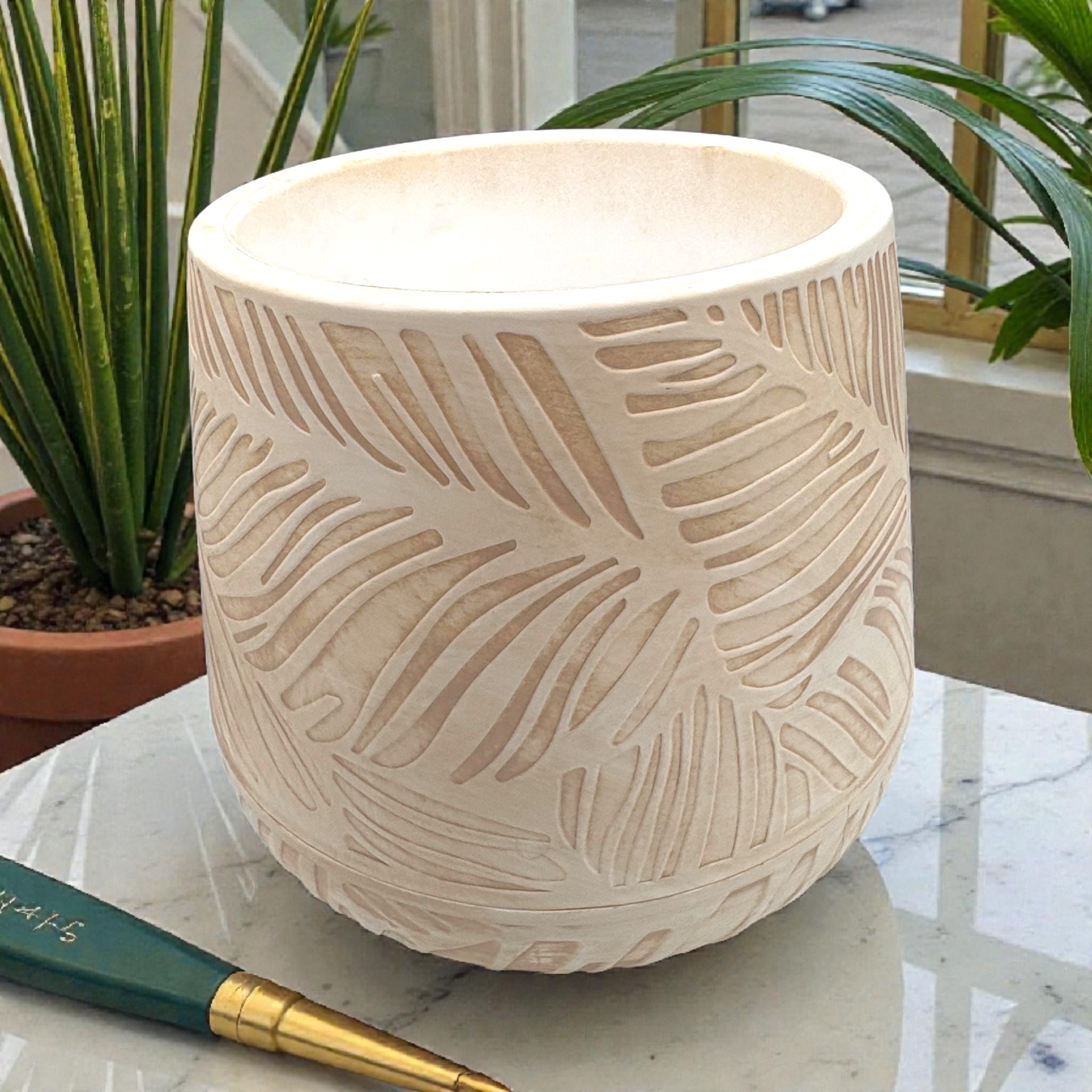 Beige Patterned plastic plant Holder – Decorative Modern Home Accent