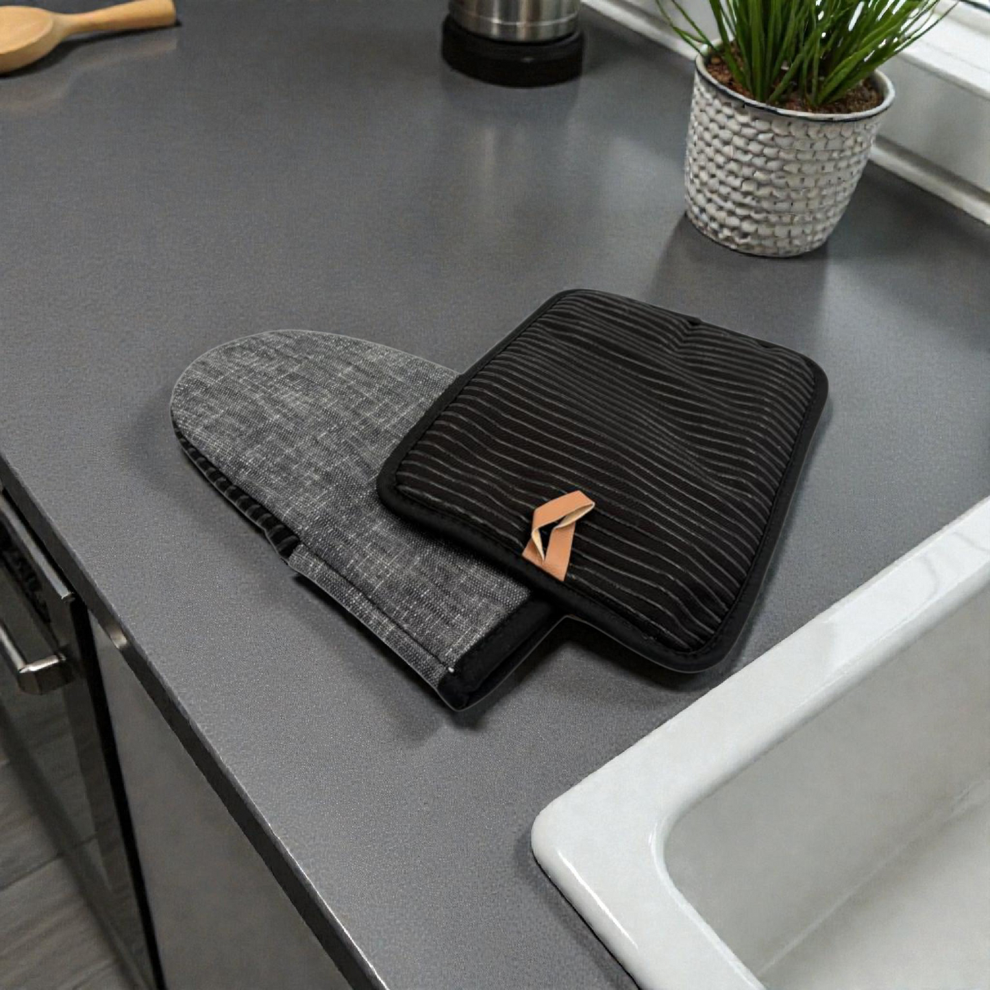 Glove2 Pcs Heat Resistant Oven Gloves Set – Quilted Cotton Kitchen Baking Mitts