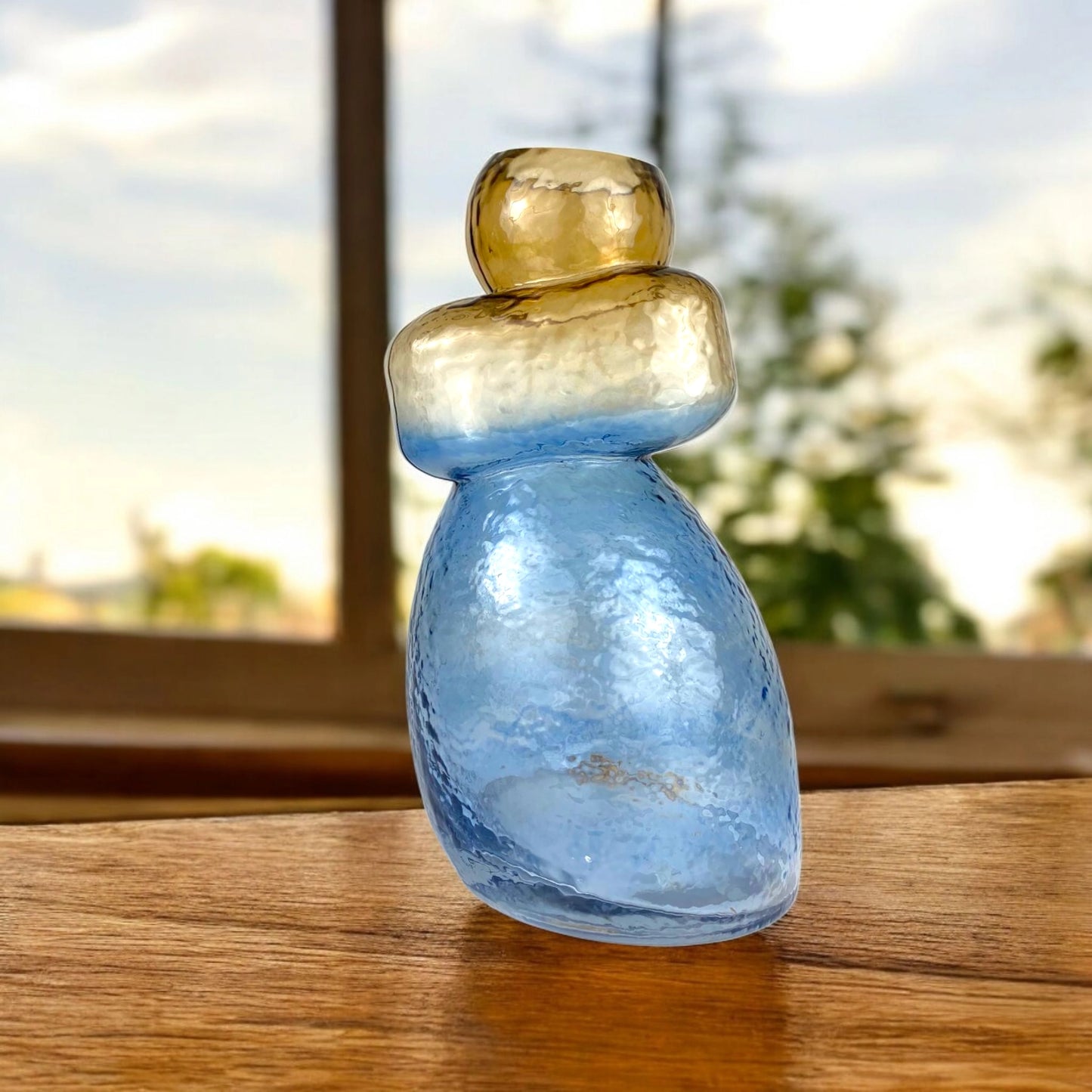 Artistic Blue & Gold Glass Vase – Modern Abstract Home Décor