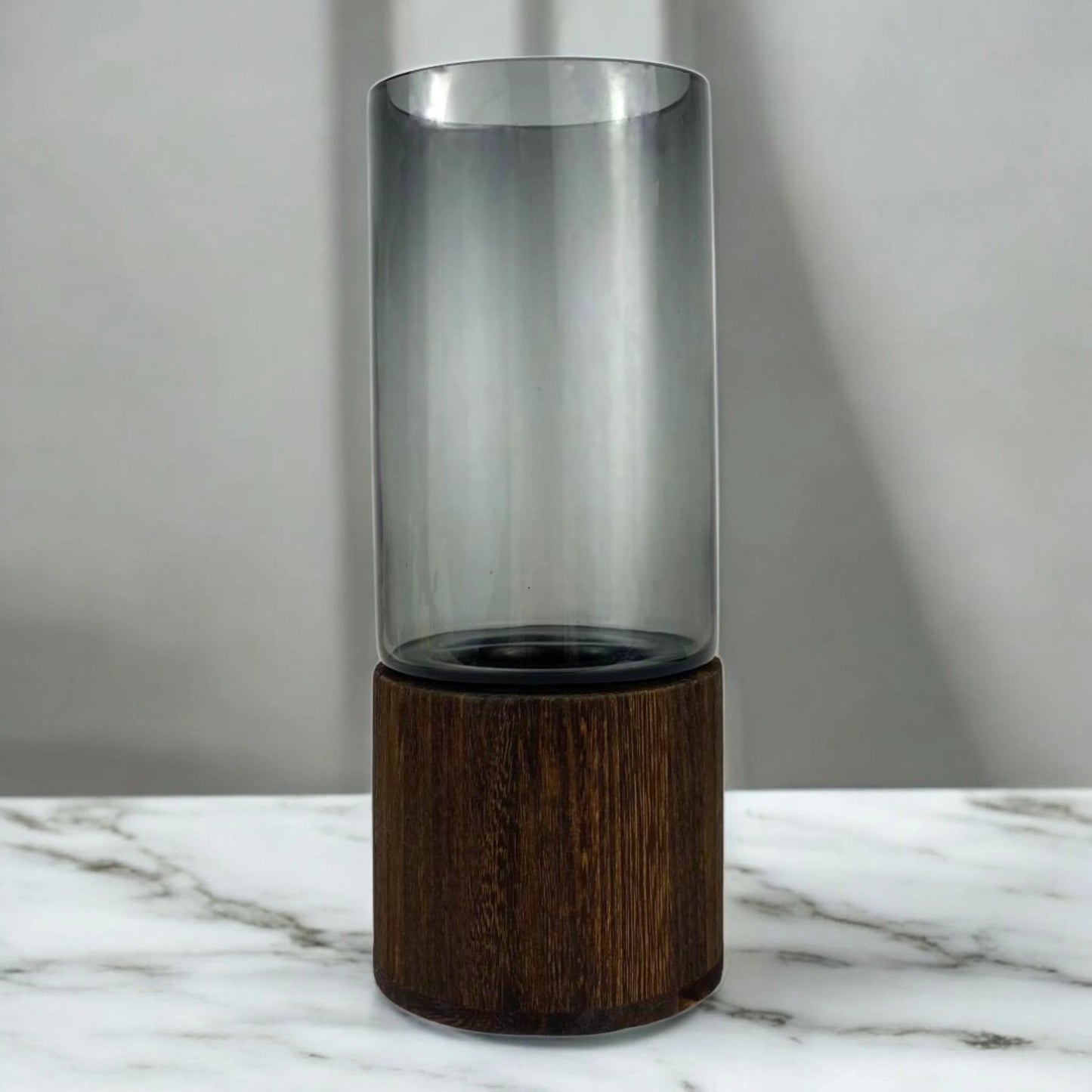 Modern Glass Vase with Wooden Base – Minimalist Home Décor
