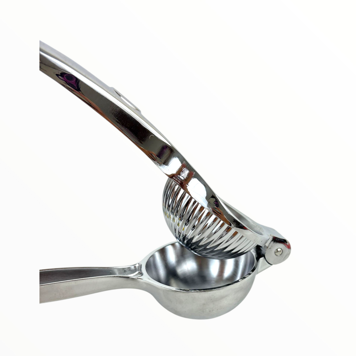 Heavy-Duty Metal Lemon Squeezer – Handheld Citrus Juicer Press