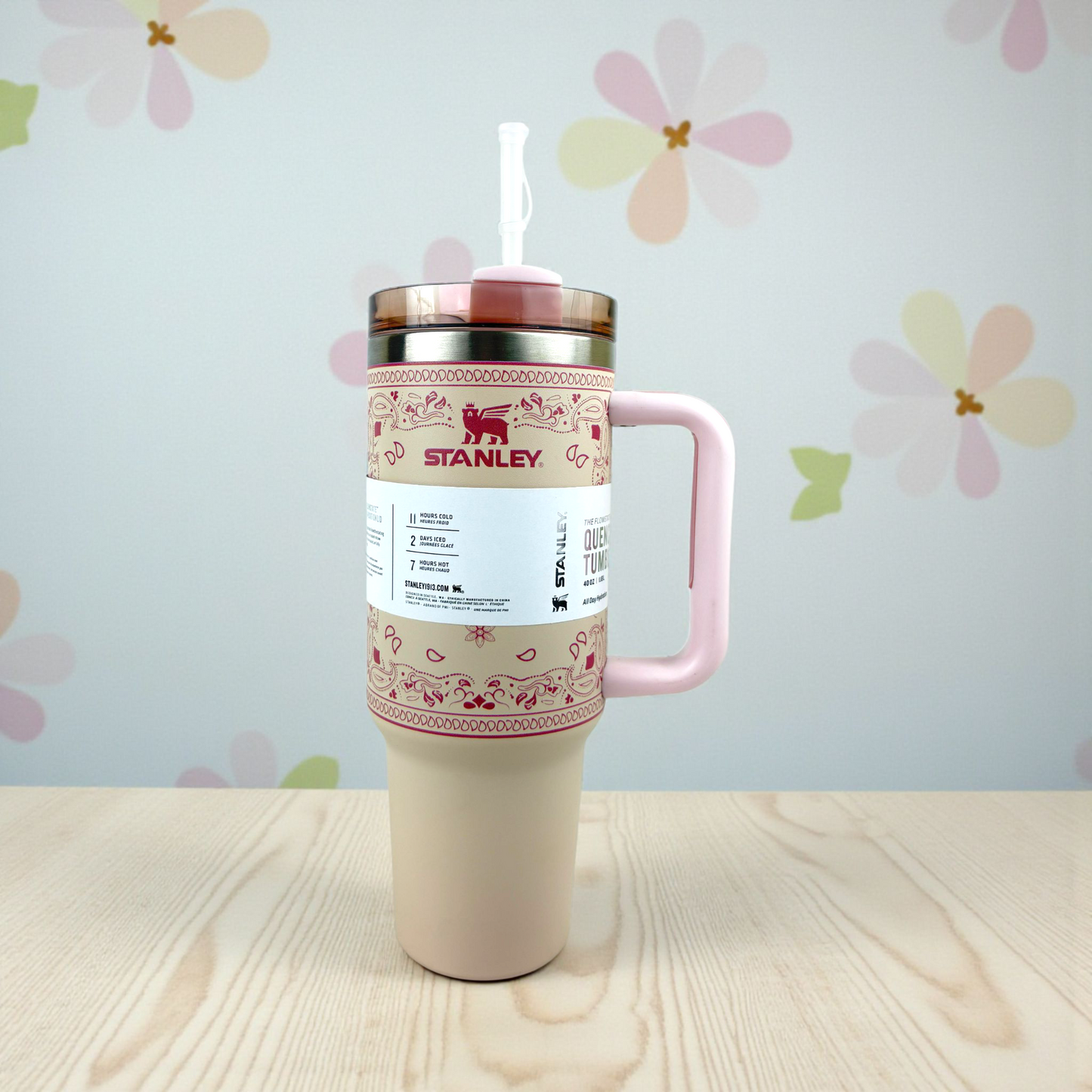 Stanley Quencher Beige Bandana Edition – 1.2L Stainless Steel Insulated Tumbler with Handle & Straw (Paisley Design)