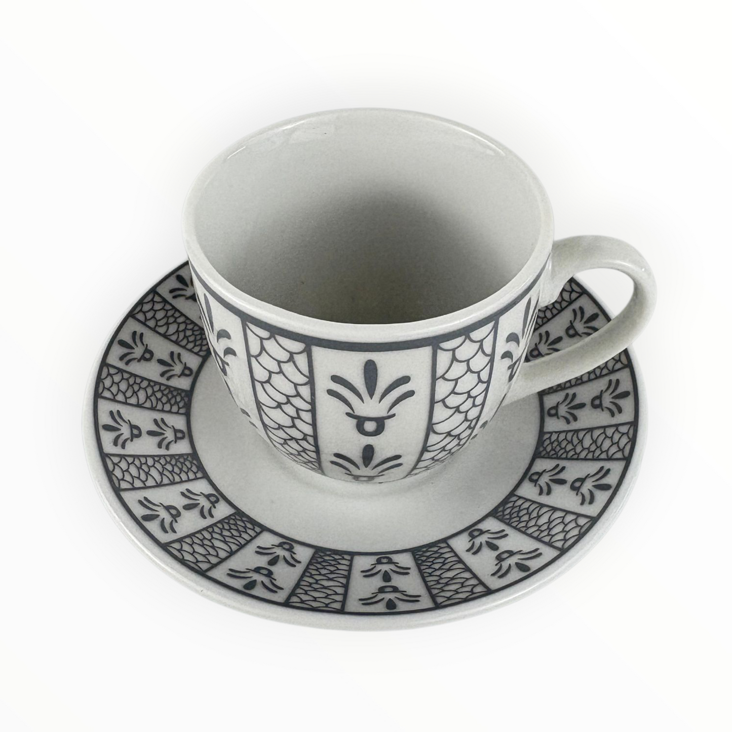 Blue & White Porcelain Coffee Cup with Saucer – Classic Pattern Design Set 12pcs