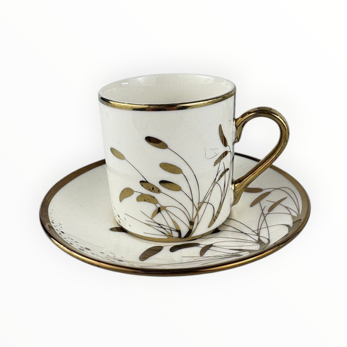 White Porcelain Coffee Cup with Gold Leaf Design – Elegant Espresso Set
