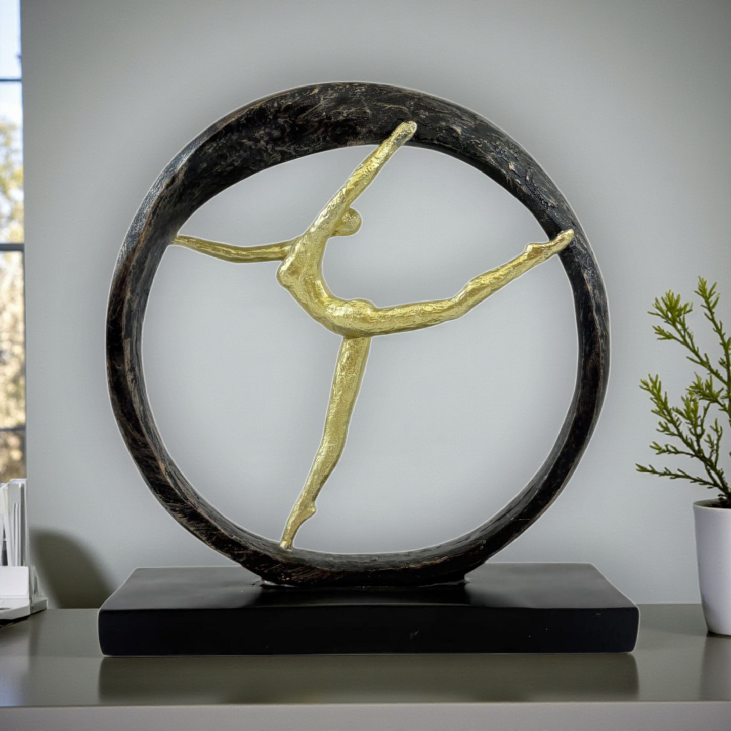 Golden Ballet Dancer Statue in Circle – Modern Abstract Home Decor