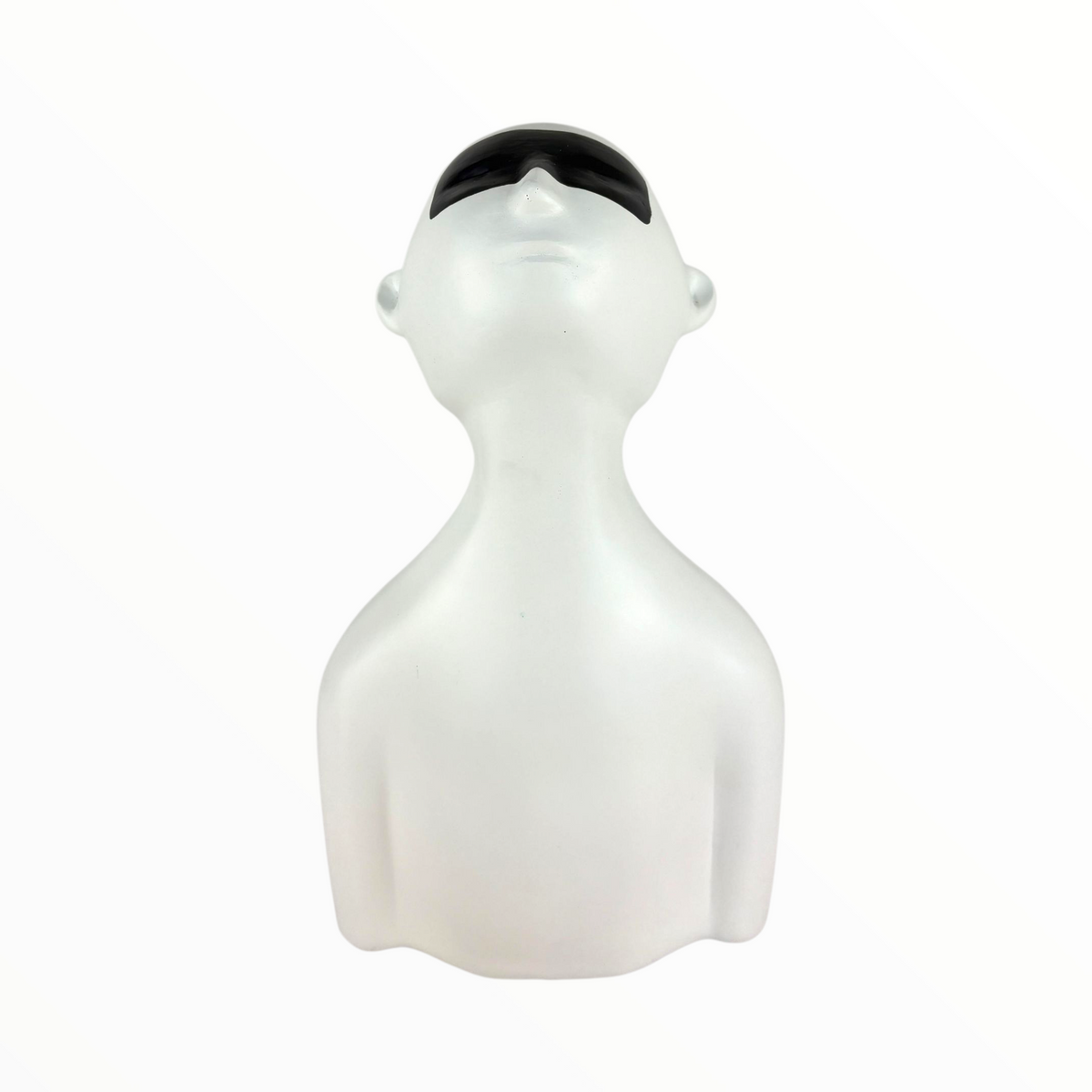 Abstract Minimalist Face Sculpture – Modern White Home Decor