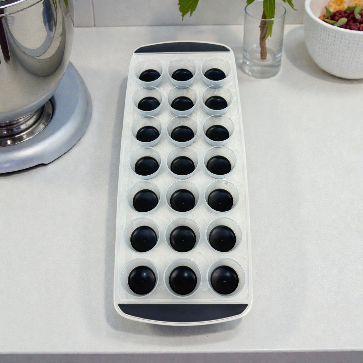 Flexible Ice Cube Tray with Easy-Release Design – Multi-Compartment Freezer Mold