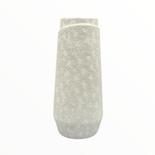 Textured Off-White Ceramic Vase – Modern Sculptural Home Décor