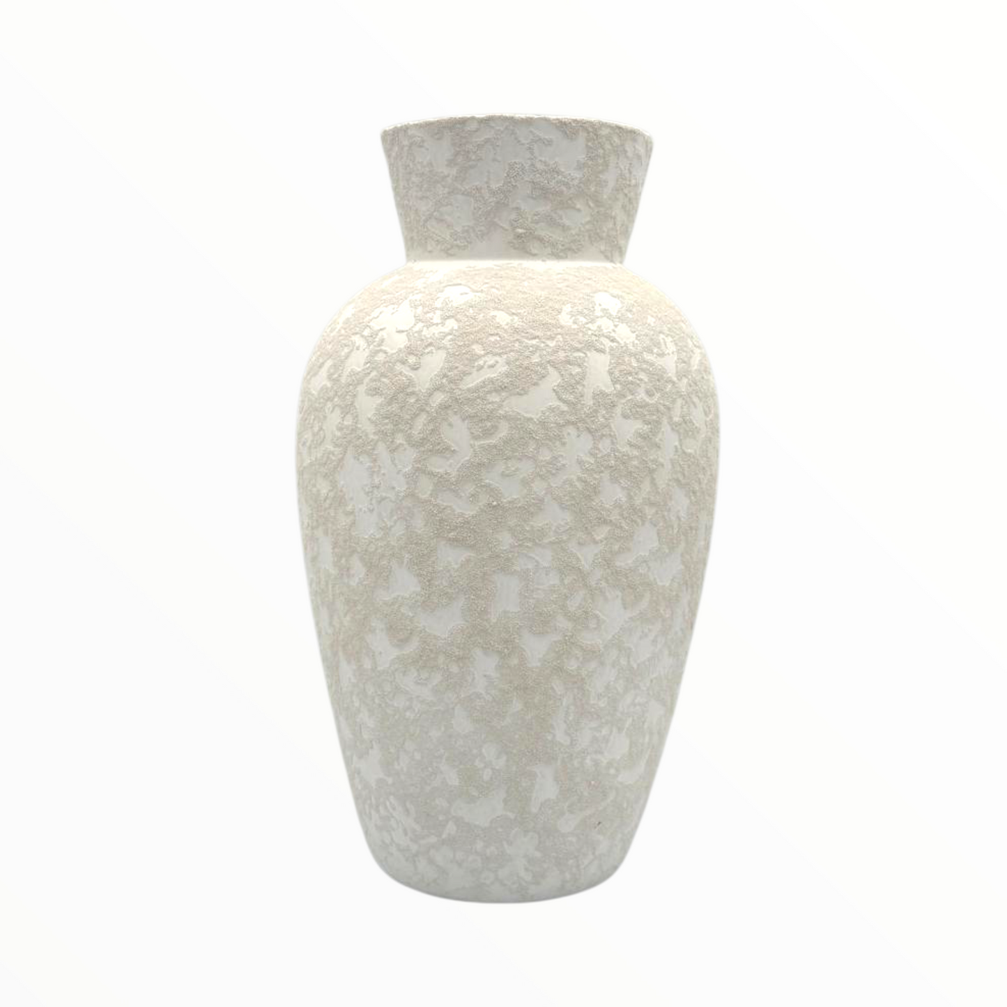 Textured Off-White Ceramic Vase – Modern Sculptural Home Décor