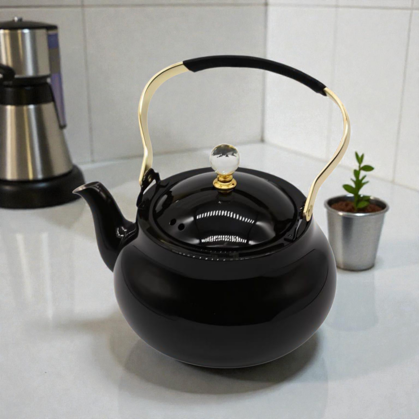 Black Ceramic Teapot with Gold Handle – Elegant Tea Serving Pot 1.5 litre