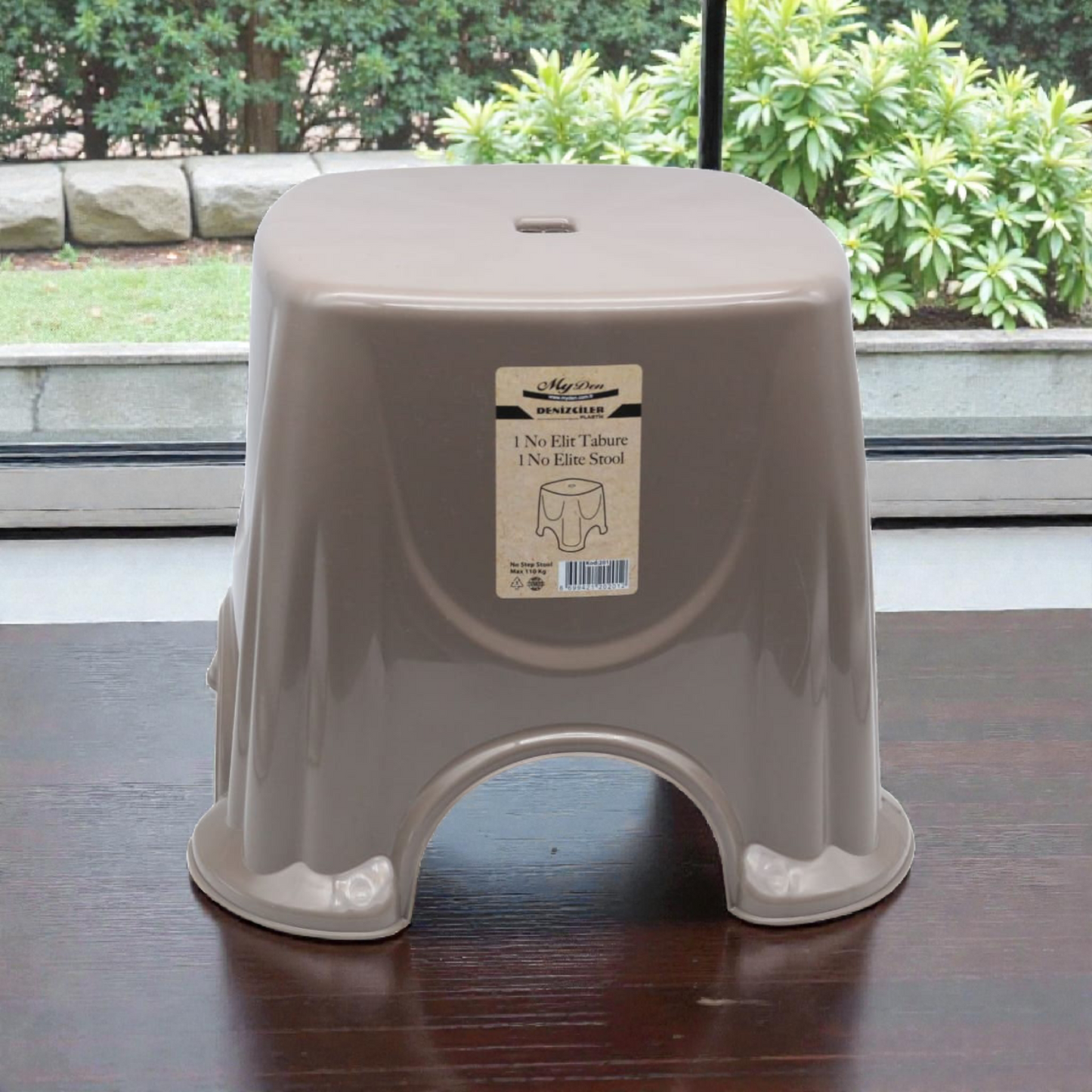 Modern Plastic Stool – Durable Indoor & Outdoor Seating