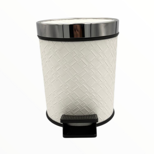 Modern Pedal Trash Bin with Wood Finish – Kitchen Waste Bin