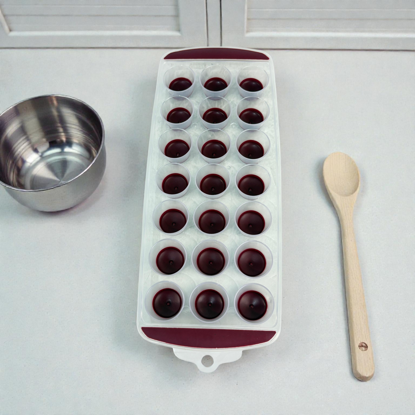 Flexible Ice Cube Tray with Easy-Release Design – Multi-Compartment Freezer Mold