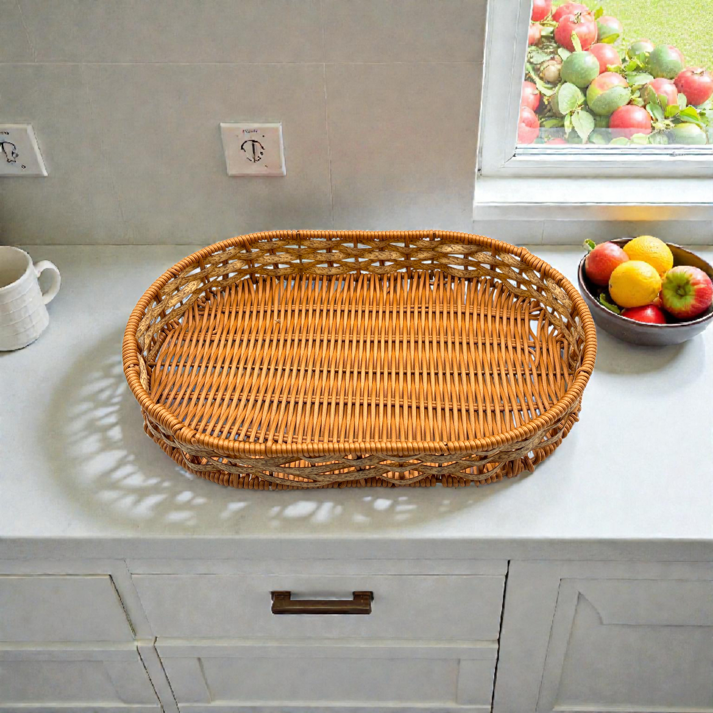 Big Oval Rattan Serving Tray – Natural Wicker Decorative Tray