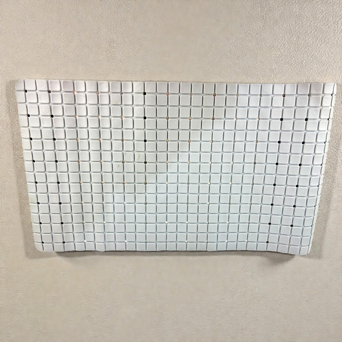 Non-Slip Protection Bath Mat – Soft PVC Bathroom Safety Mat with Drainage Design it's white