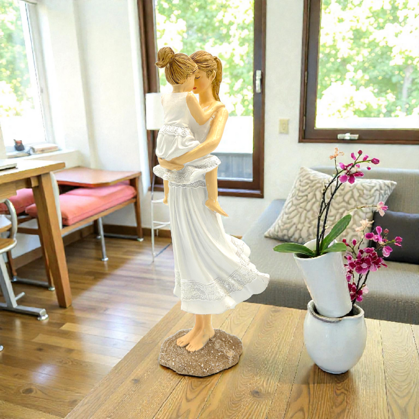 Mother Holding Child Figurine – Emotional Family Home Décor
